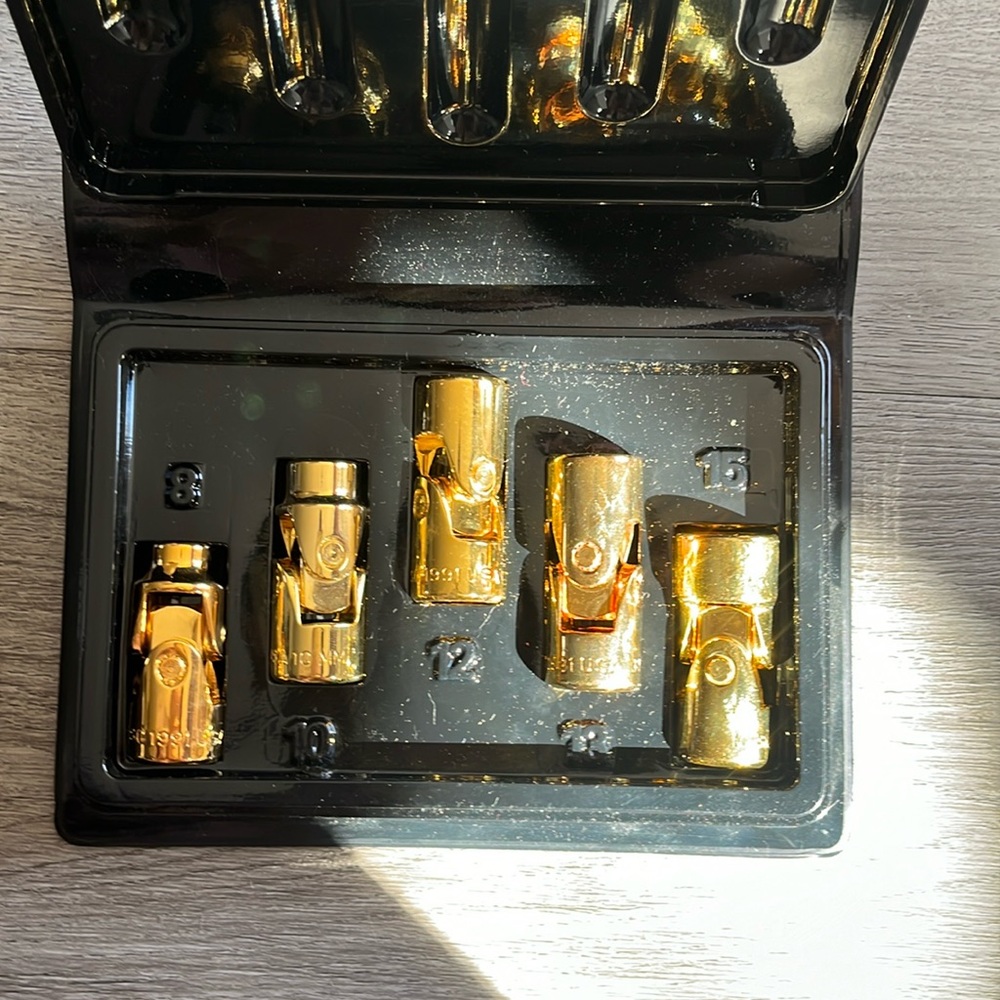 1991 Chrysler Gold Tool Award